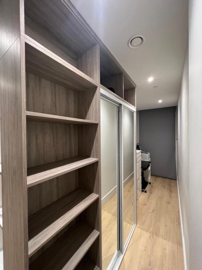 London Luxxe Suites & Apartments - London Heathrow Airport, Terminal 1 2 3 4 5 Хилингдън Екстериор снимка